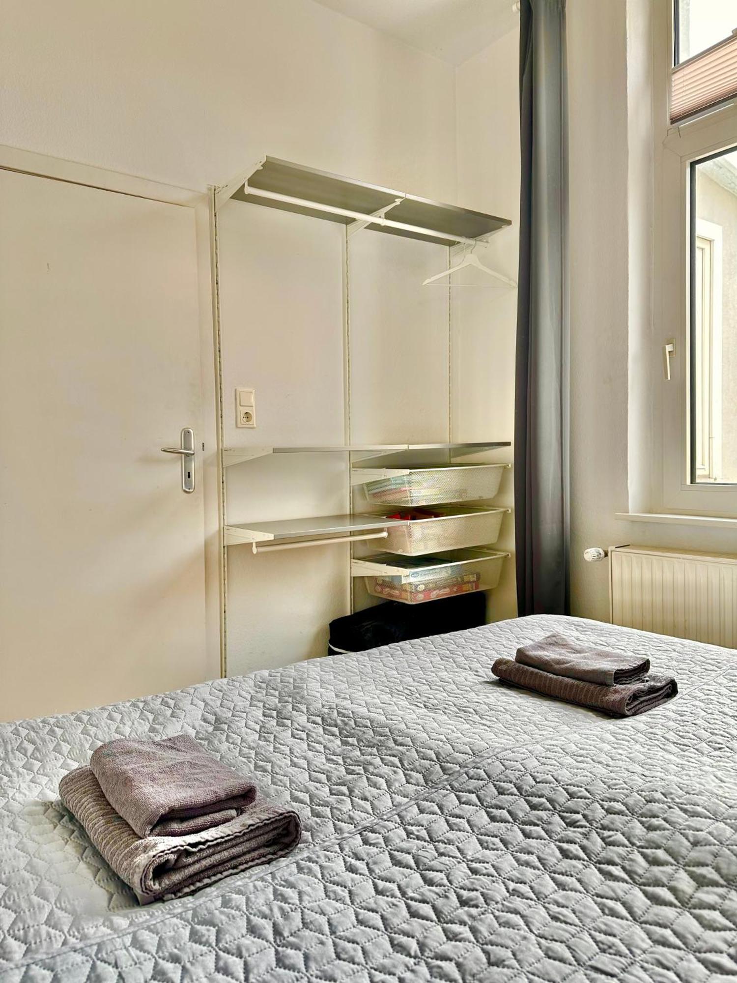 Geraeumiges City-Apartment Mit 2 Badezimmer Und Parkplaetzen D46-Og Oldenbourg Extérieur photo