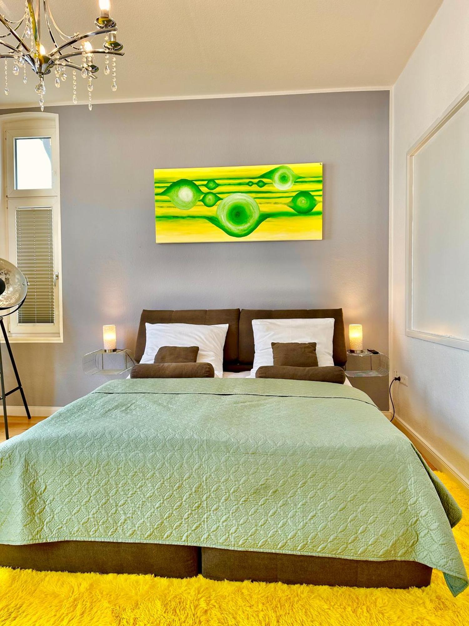 Geraeumiges City-Apartment Mit 2 Badezimmer Und Parkplaetzen D46-Og Oldenbourg Extérieur photo